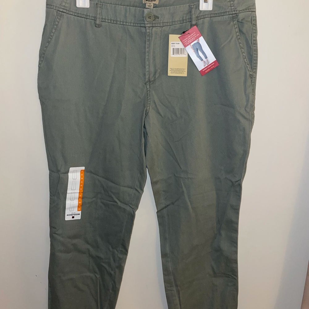 NWT Woolrich Chino pants